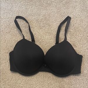 Maidenform Classic Black Padded Underwire Bra